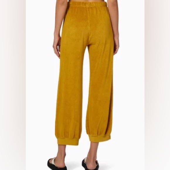 Suzie kondi high waist harem pants in velour mustard - Picture 3 of 16